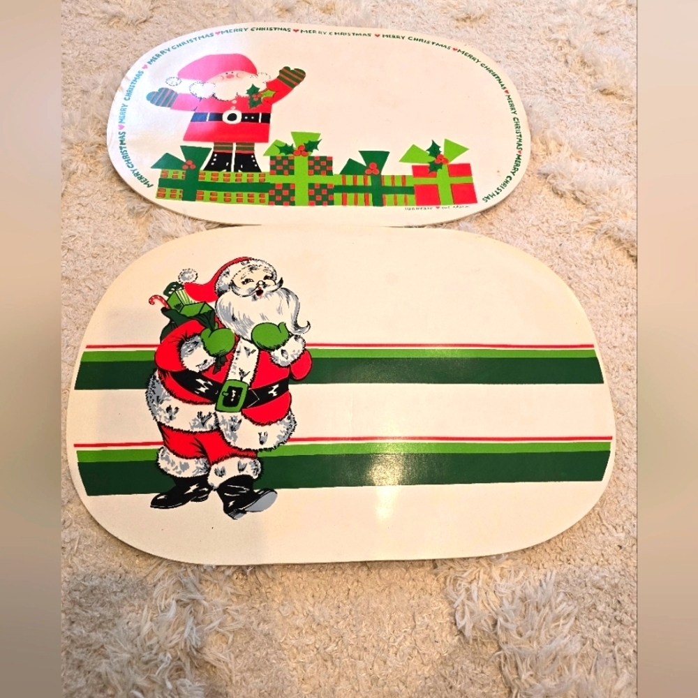 Retro Vinyl Set of 2 Christmas Placemats